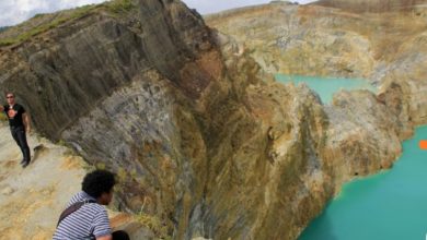 Danau Kelimutu Kembali Ditutup