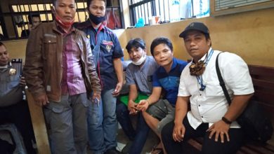 Foto: Aliansi LSM dan Pers Bersatu Labura saat berada di Mapolres Labuhanbatu, Kamis (22/7).