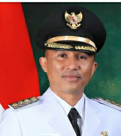 Bupati Hi.Parosil Mabsus